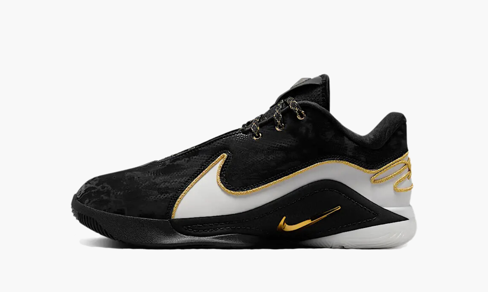 lebron james shoes zoom