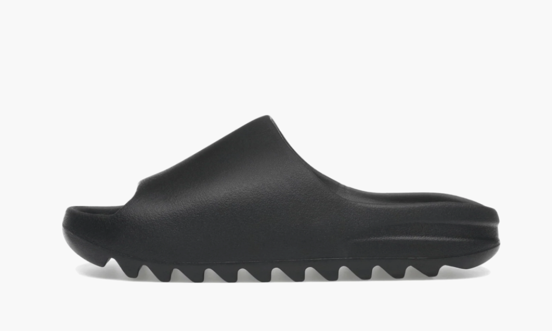 YZY YS-01 Black | The Sneaker Store