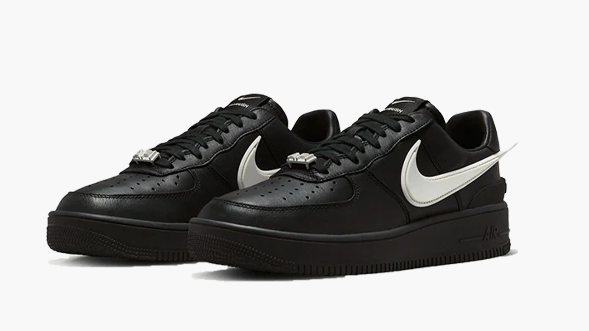 Nike air force sales 1 sort hvid